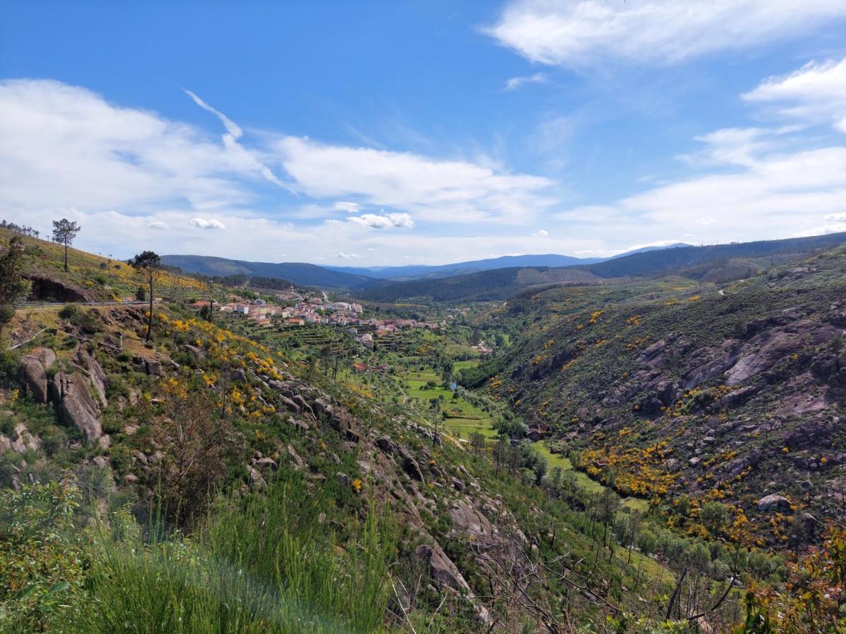 Casa Do Fundo Do Povo - Serra Da Estrela Cortes do Meio Екстериор снимка