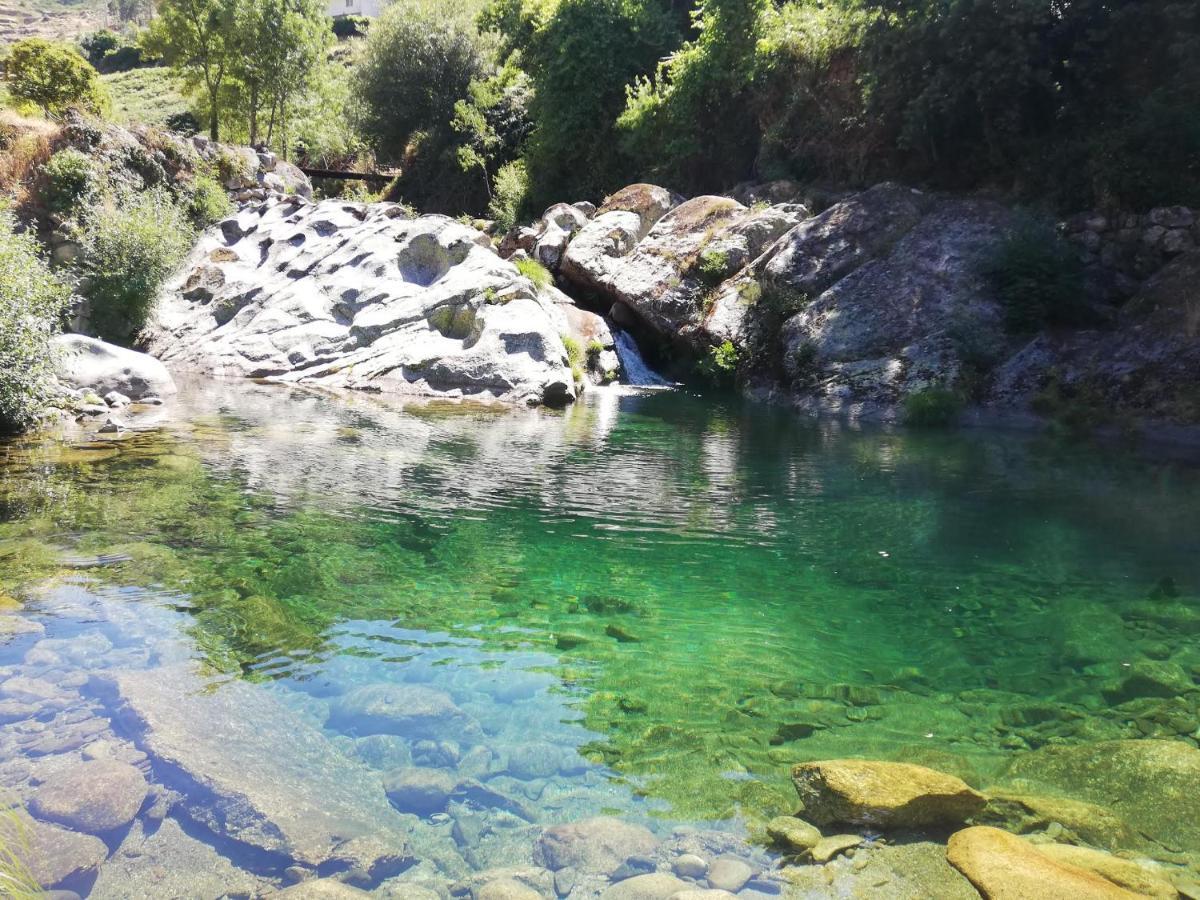 Casa Do Fundo Do Povo - Serra Da Estrela Cortes do Meio Екстериор снимка